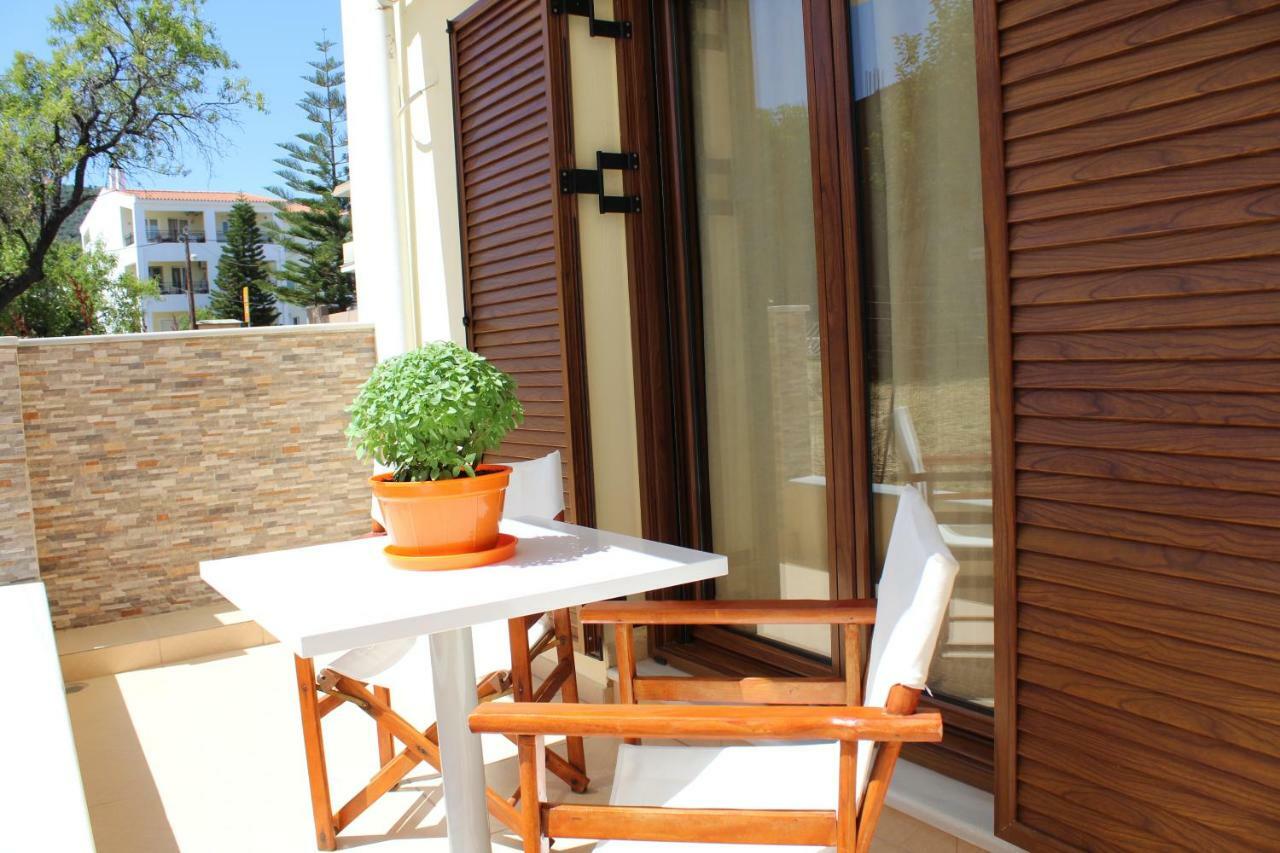 Antelia Homes Skiathos Exterior photo